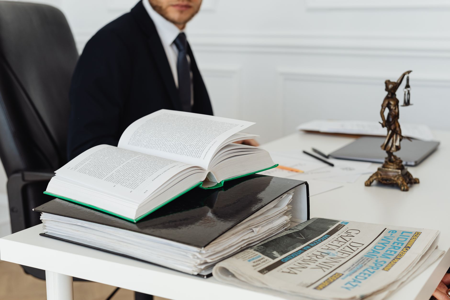 Avocat Paris 3
